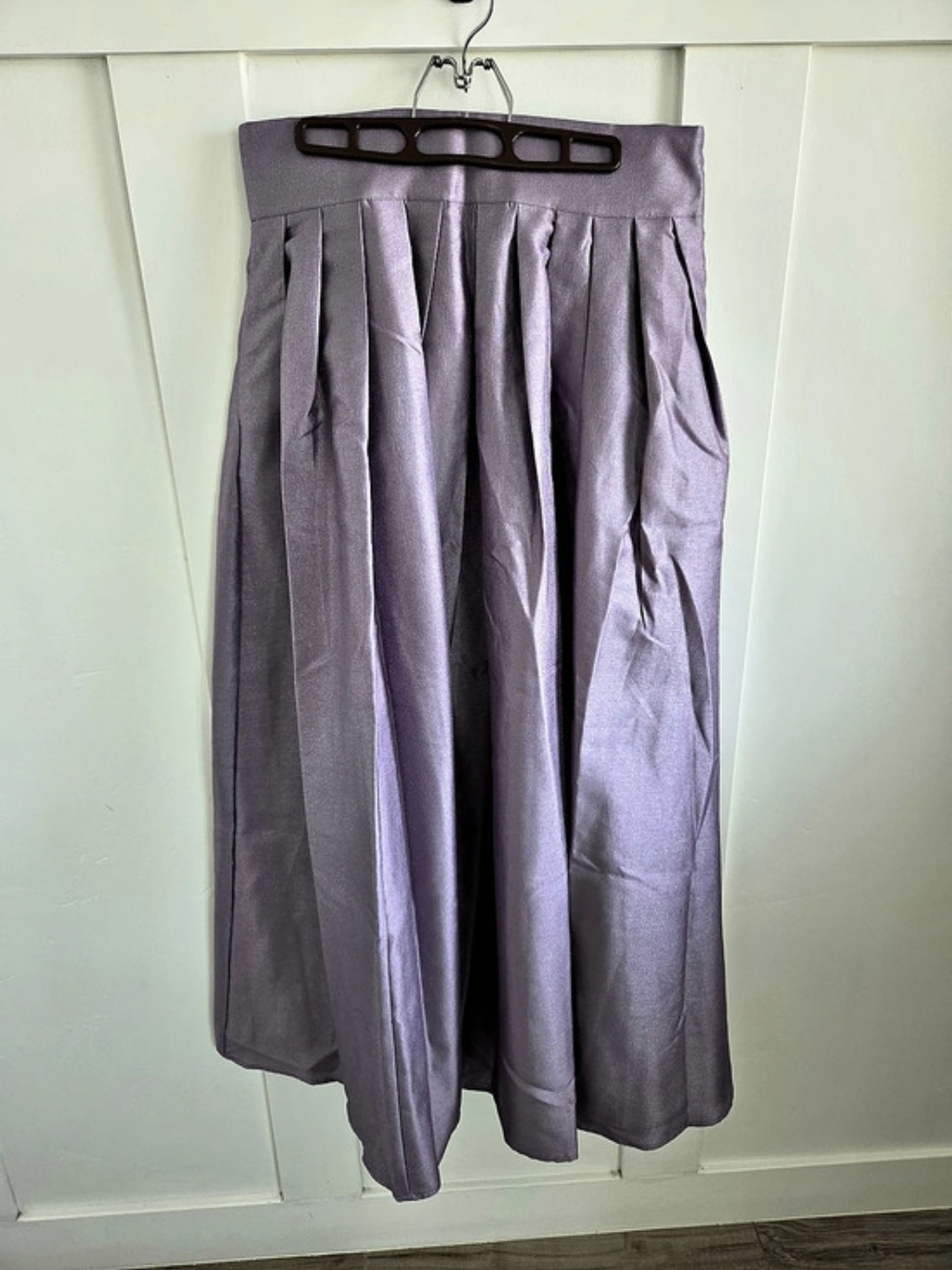 Anewsta Essential Solid Color Elegant Pleated Skirt Essential Pleated Maxi Skirt